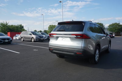 2024 Toyota Grand Highlander XLE