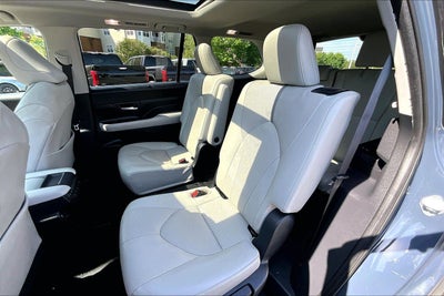 2024 Toyota Grand Highlander Platinum