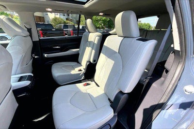 2024 Toyota Grand Highlander Platinum