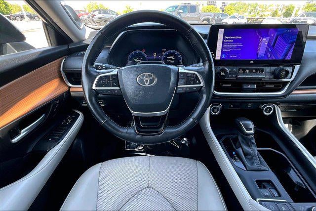 2024 Toyota Grand Highlander Platinum