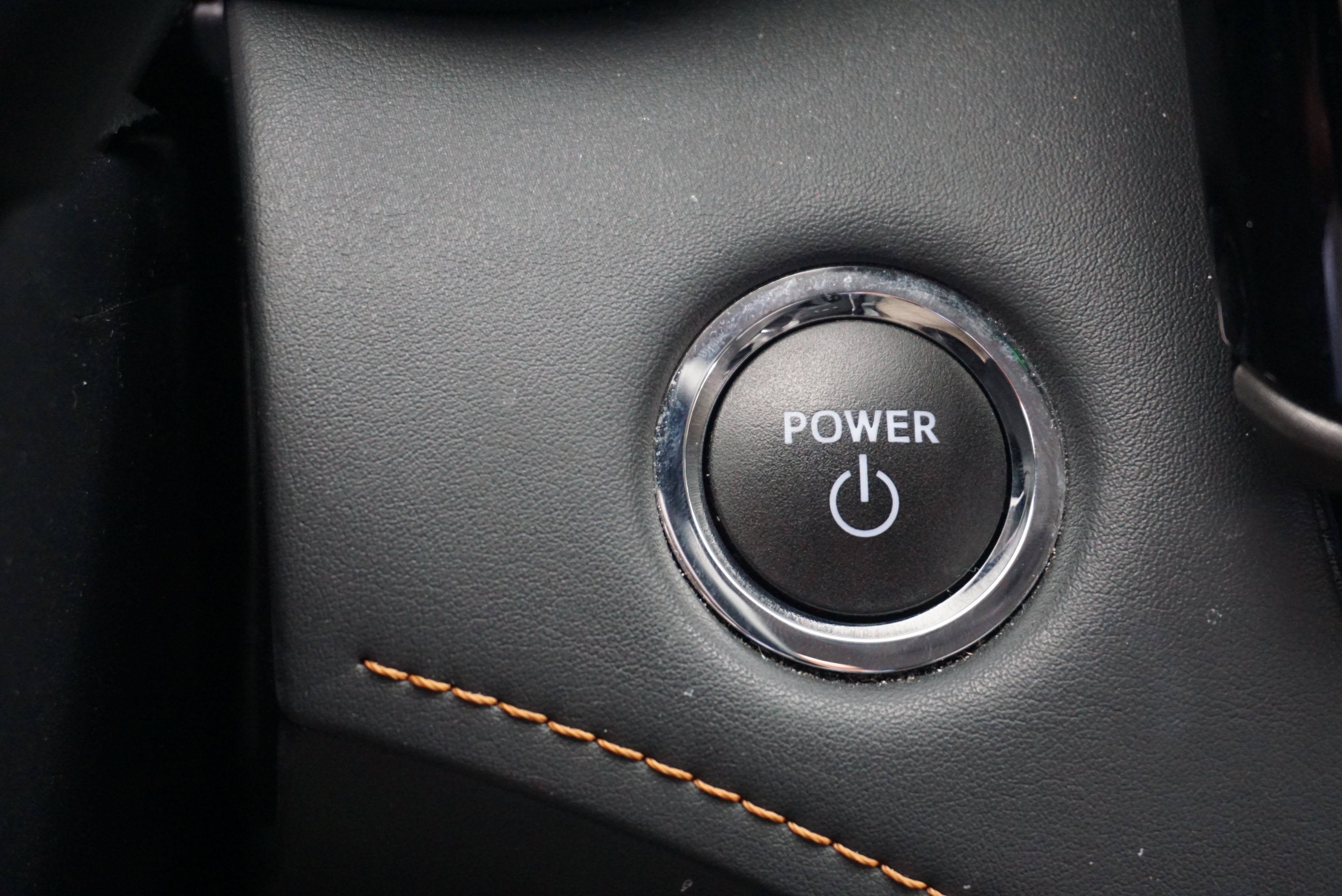 2023 Toyota Highlander Hybrid Bronze Edition