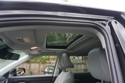 2023 Toyota Highlander Hybrid Bronze Edition