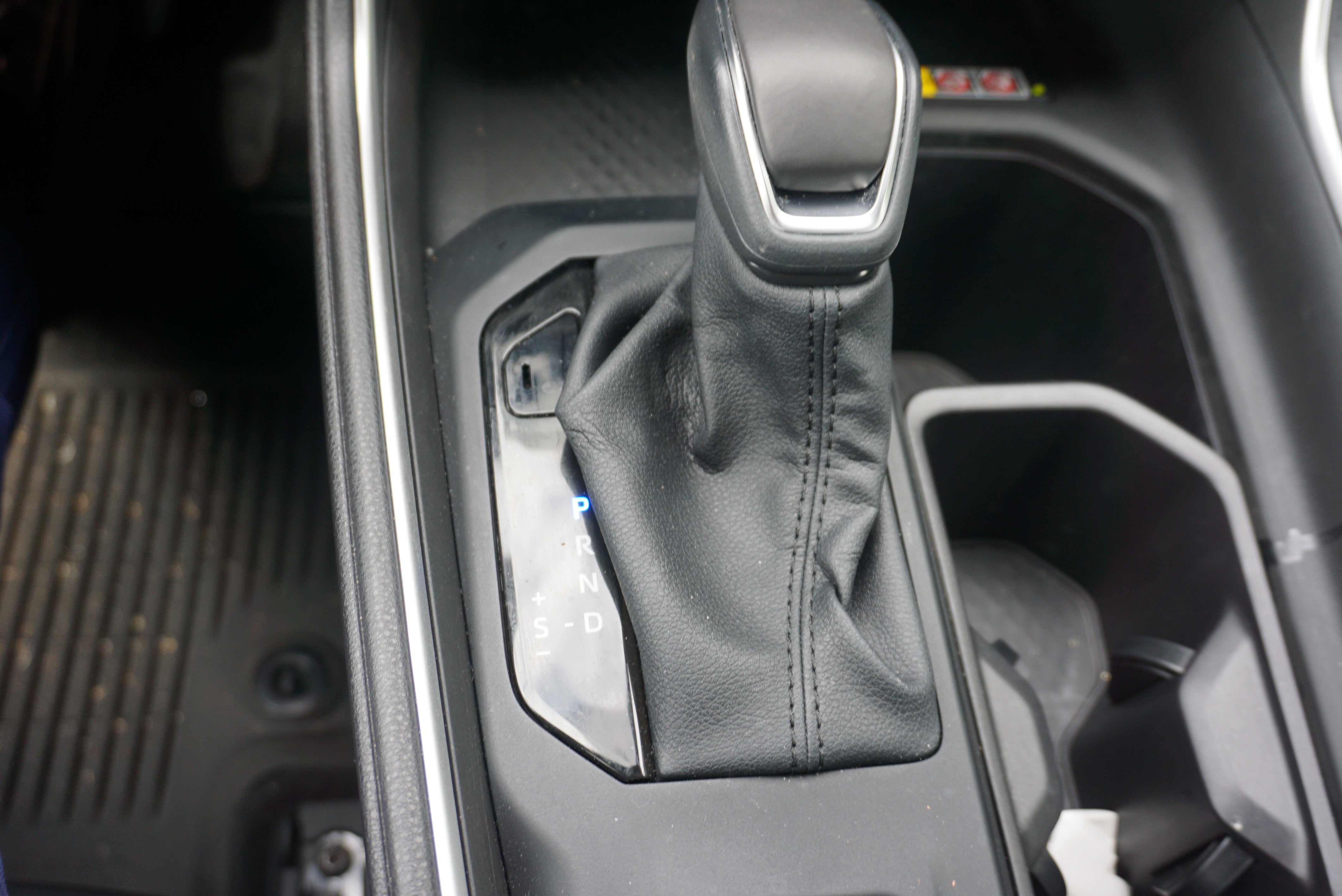 2025 Toyota Grand Highlander Hybrid XLE