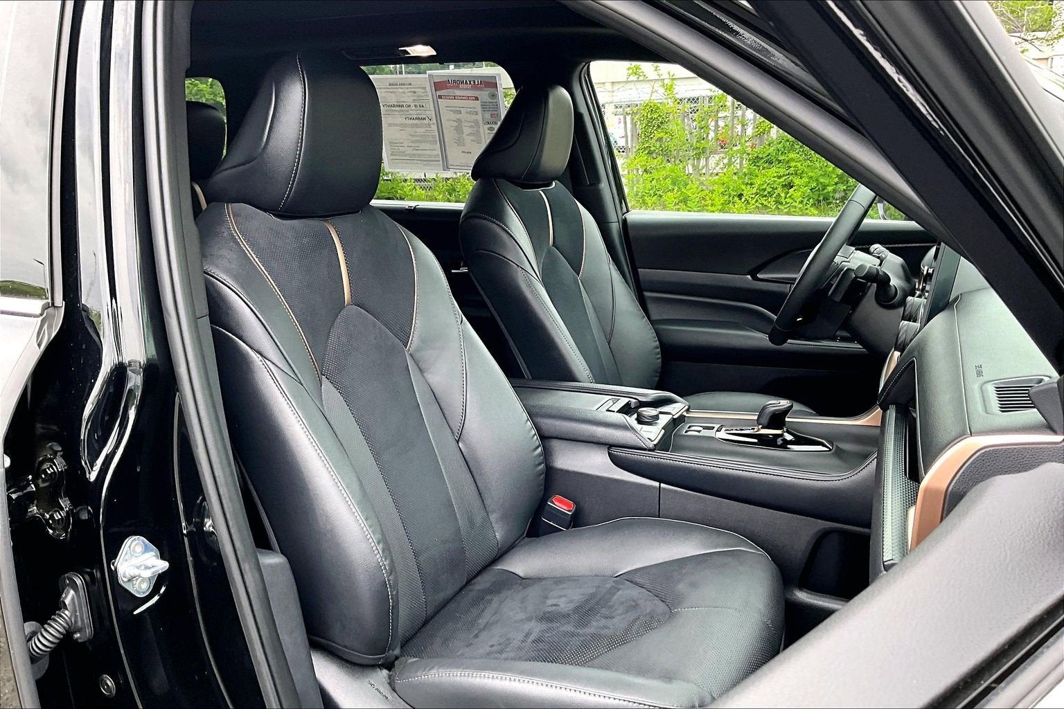 2025 Toyota Grand Highlander Hybrid MAX Platinum