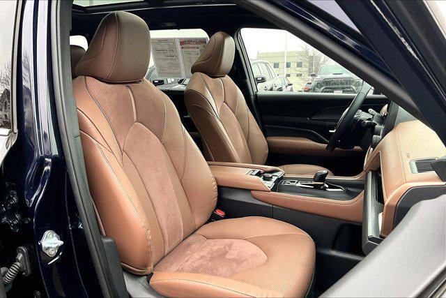 2024 Toyota Grand Highlander Hybrid MAX Platinum