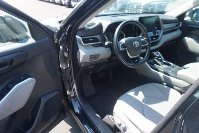 2020 Toyota Highlander Hybrid LE