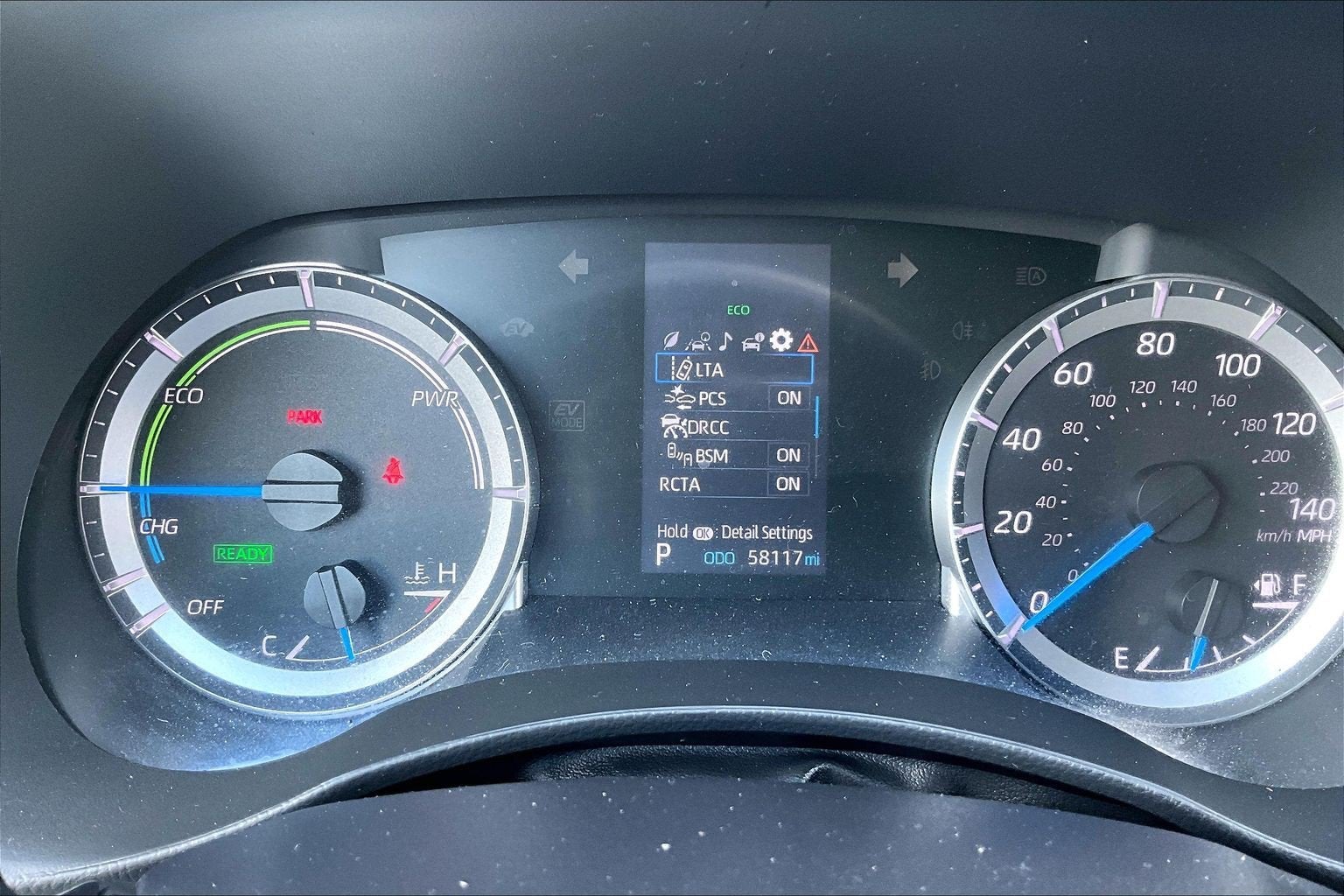 2022 Toyota Highlander Hybrid LE