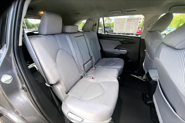 2022 Toyota Highlander Hybrid LE