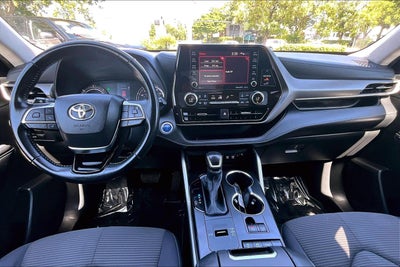 2021 Toyota Highlander Hybrid LE
