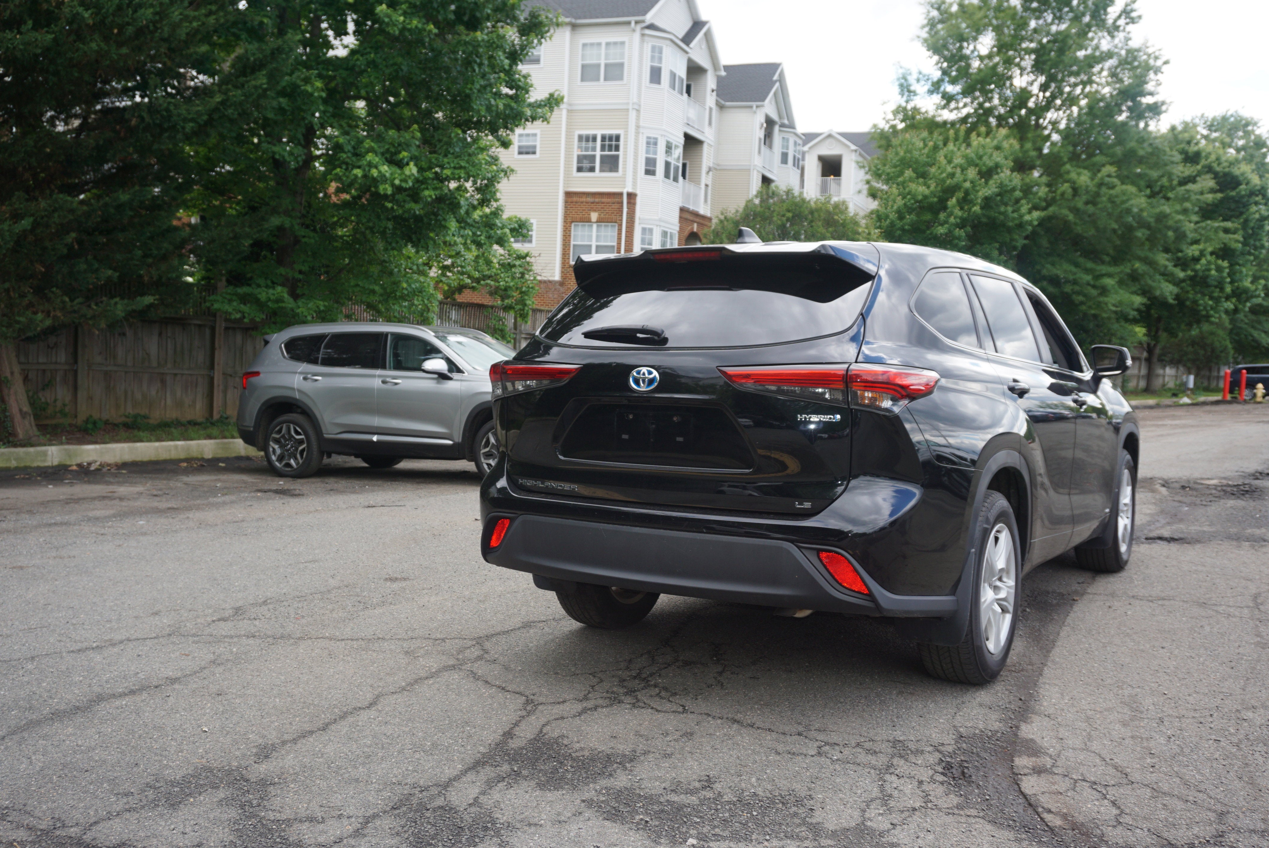 2023 Toyota Highlander Hybrid LE