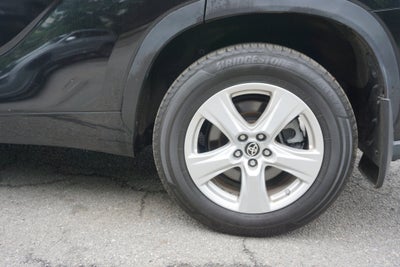 2023 Toyota Highlander Hybrid LE