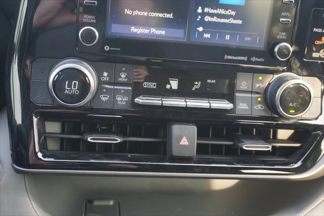 2022 Toyota Highlander Hybrid LE