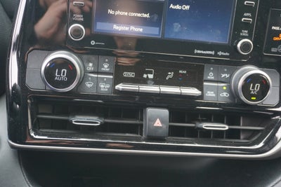 2022 Toyota Highlander Hybrid LE