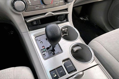 2012 Toyota Highlander 4WD 4dr V6 (Natl)