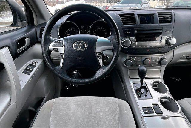 2012 Toyota Highlander 4WD 4dr V6 (Natl)