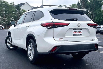 2021 Toyota Highlander LE