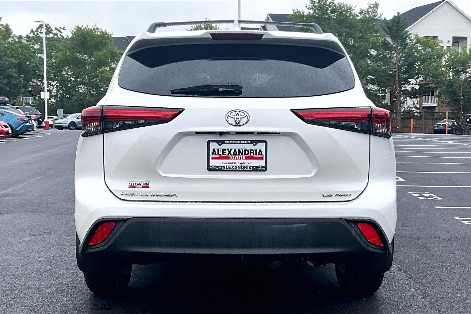 2021 Toyota Highlander LE