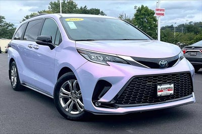 2023 Toyota Sienna XSE 25th Anniversary