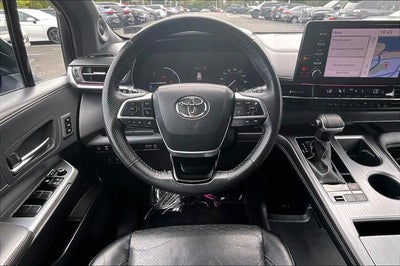2023 Toyota Sienna XSE 25th Anniversary