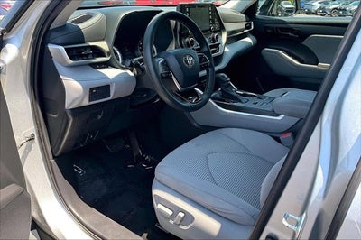 2021 Toyota Highlander L