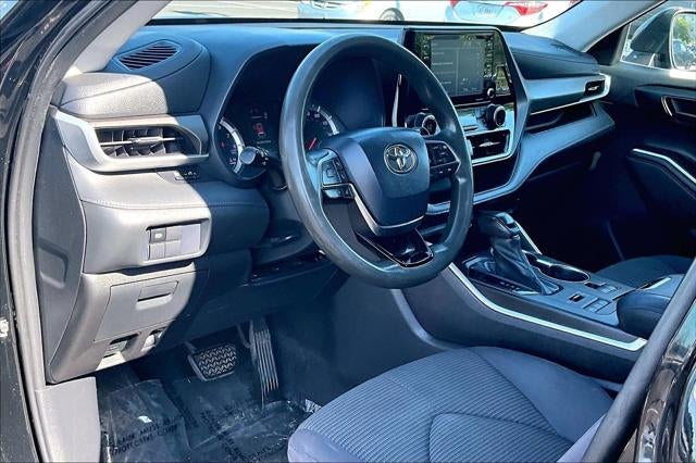 2021 Toyota Highlander L