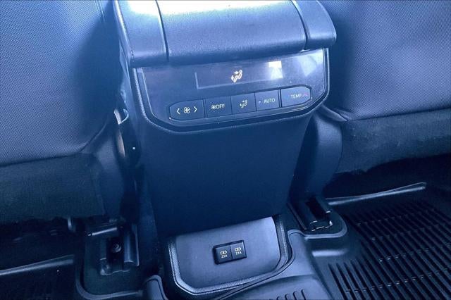 2021 Toyota Highlander L
