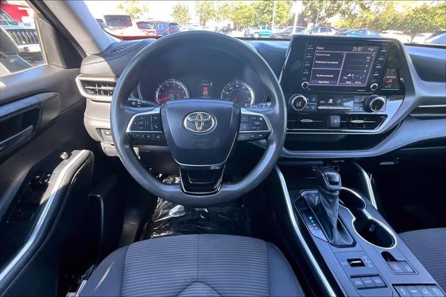 2021 Toyota Highlander L