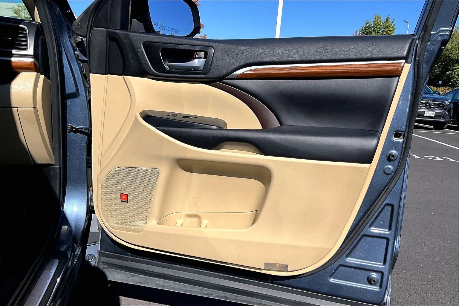 2018 Toyota Highlander Hybrid Limited Platinum