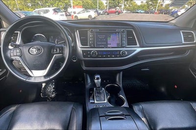 2016 Toyota Highlander Limited