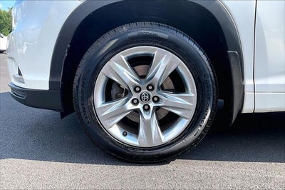 2016 Toyota Highlander Limited