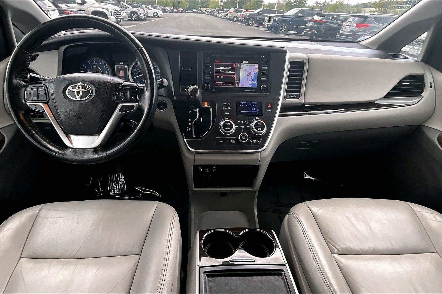 2019 Toyota Sienna XLE