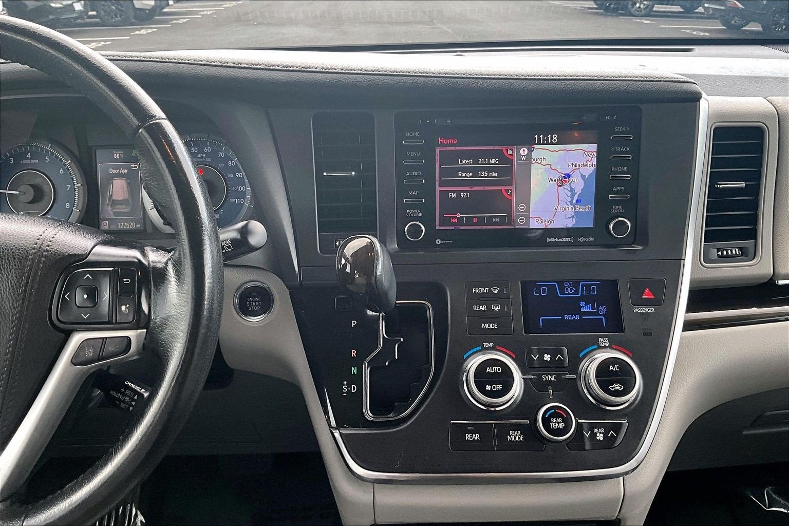 2019 Toyota Sienna XLE