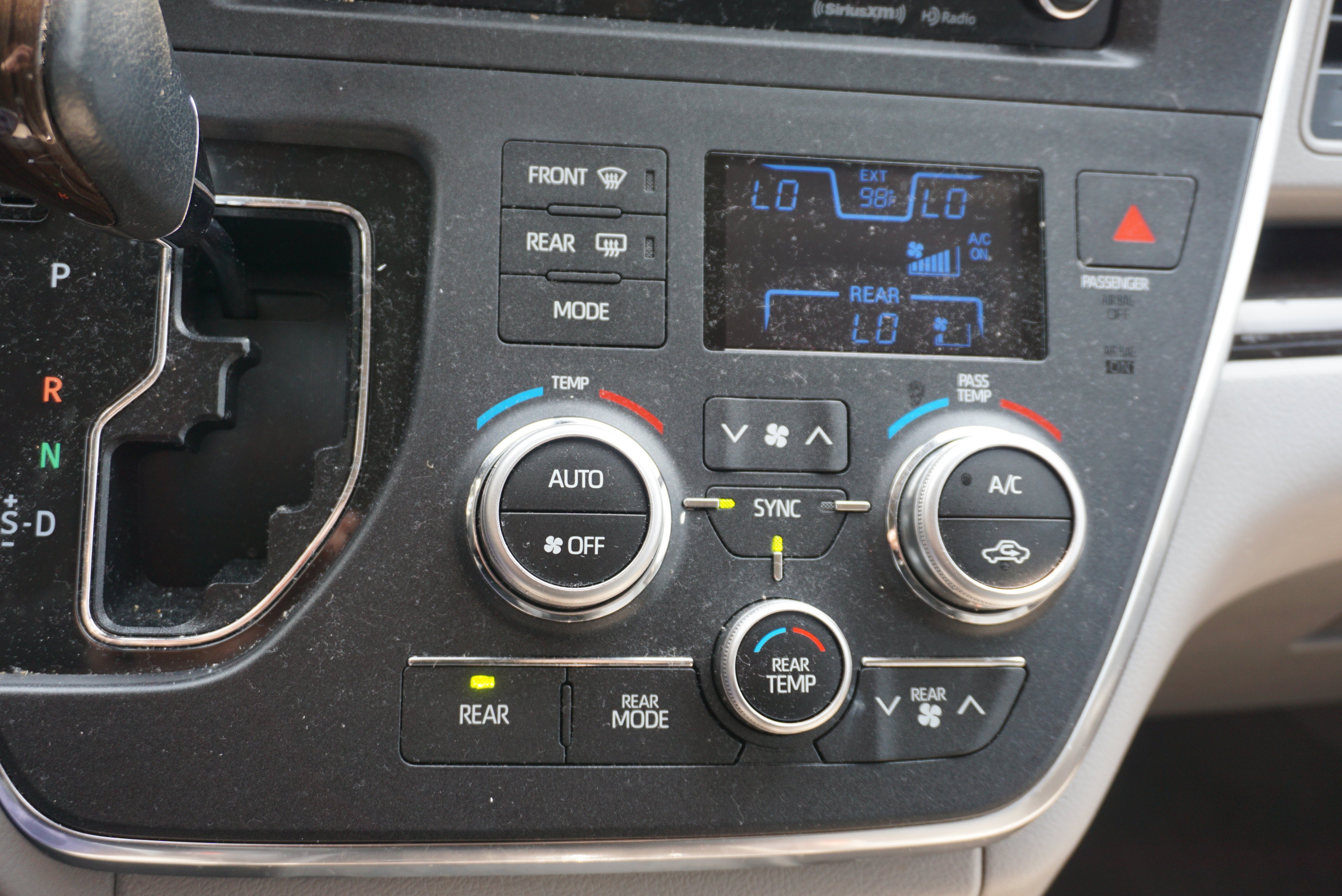 2019 Toyota Sienna XLE
