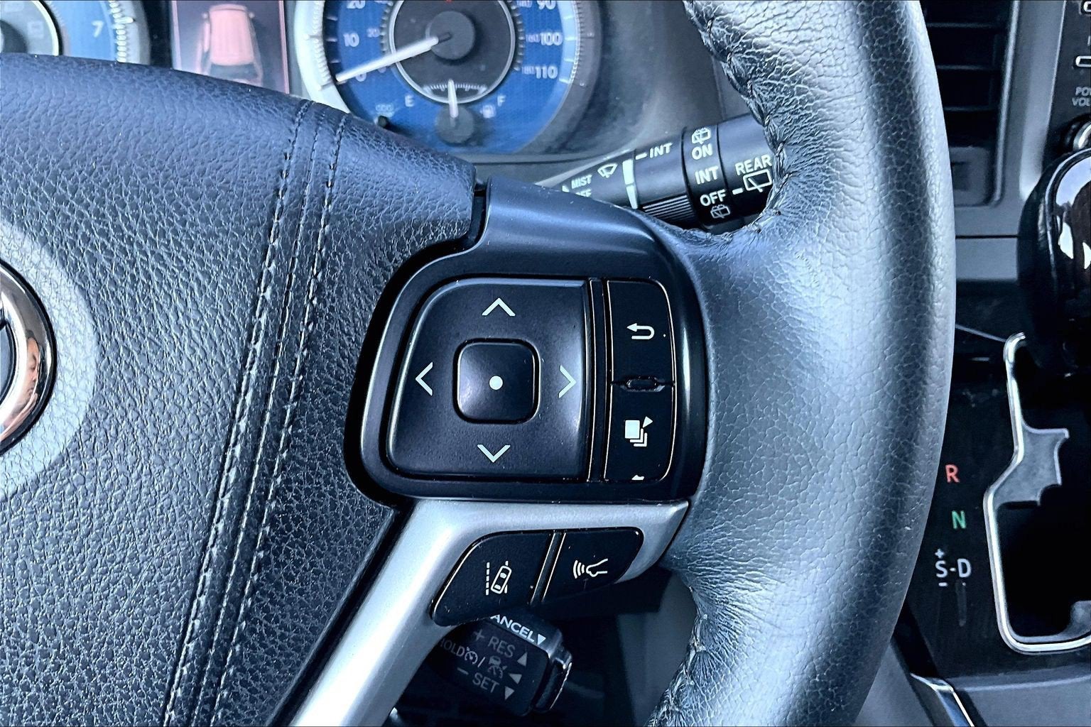 2018 Toyota Sienna XLE