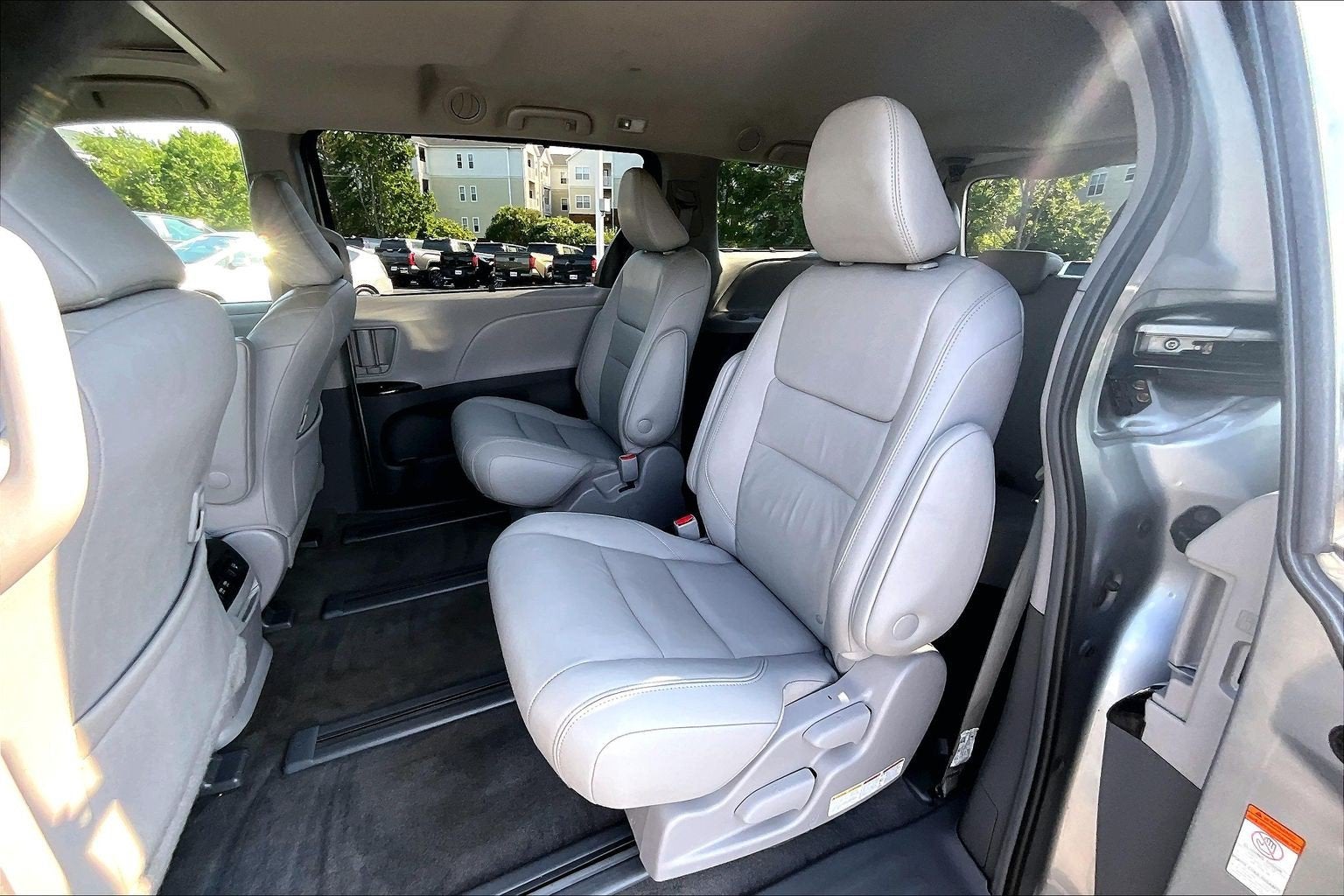 2018 Toyota Sienna XLE