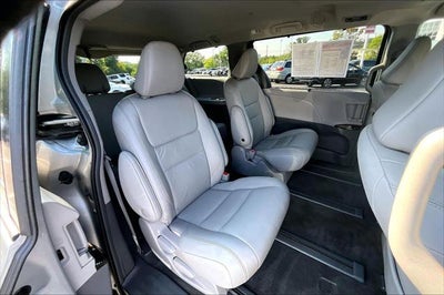 2018 Toyota Sienna XLE