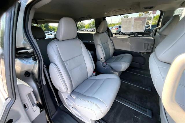 2018 Toyota Sienna XLE