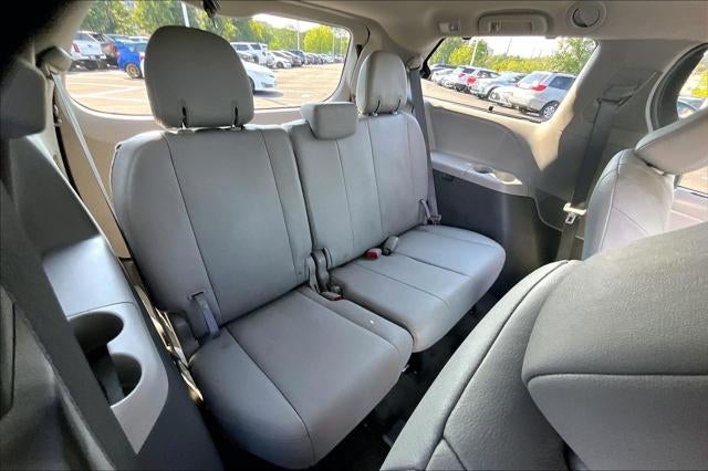 2018 Toyota Sienna XLE