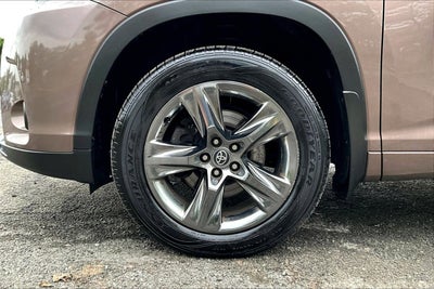 2018 Toyota Highlander Limited Platinum