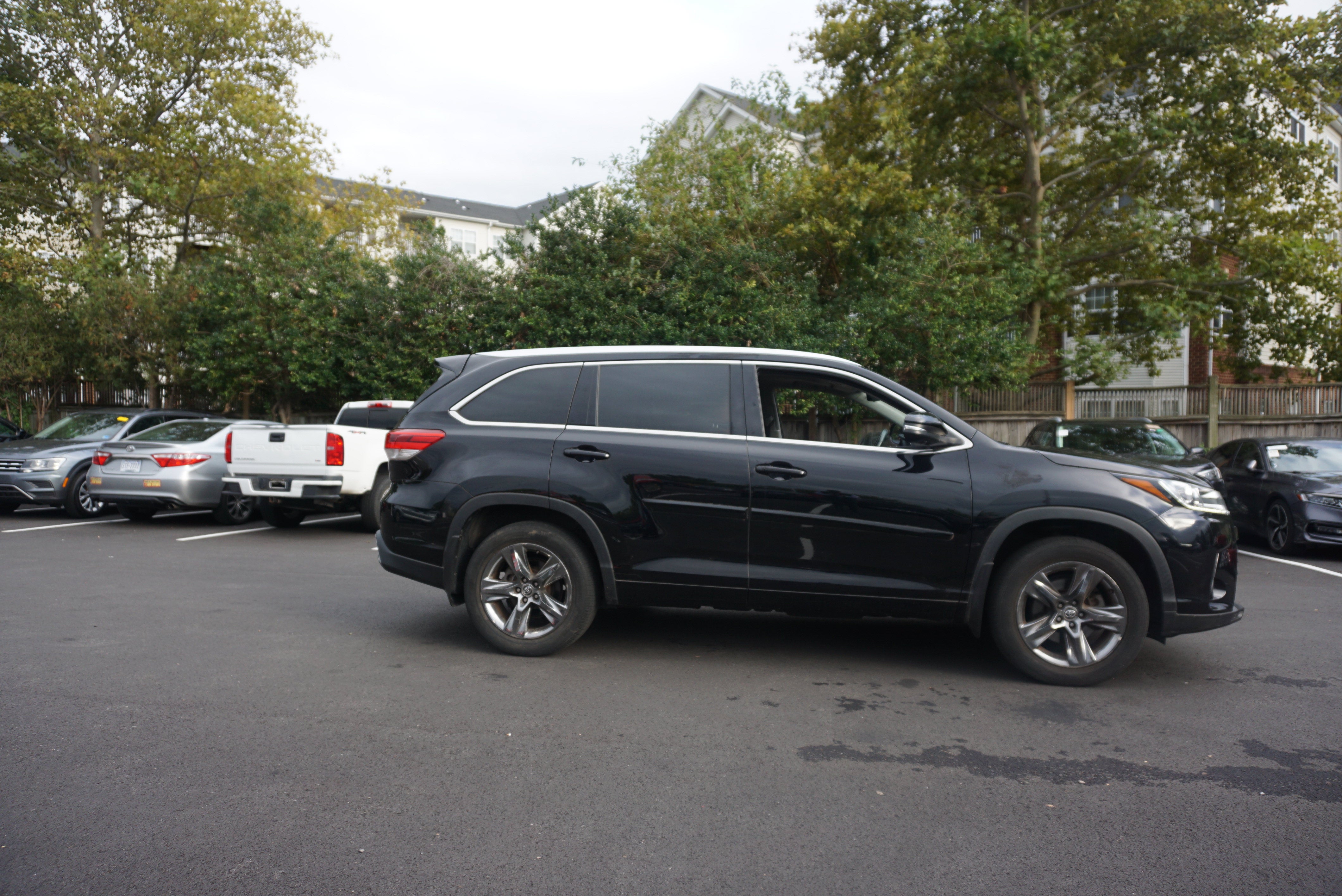 2019 Toyota Highlander Limited Platinum