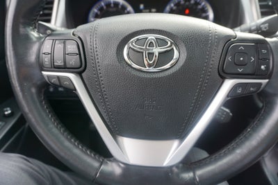 2019 Toyota Highlander Limited Platinum