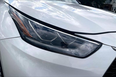2021 Toyota Highlander Hybrid Platinum