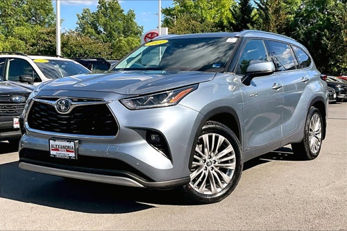 2021 Toyota Highlander Hybrid Platinum