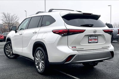 2021 Toyota Highlander Platinum