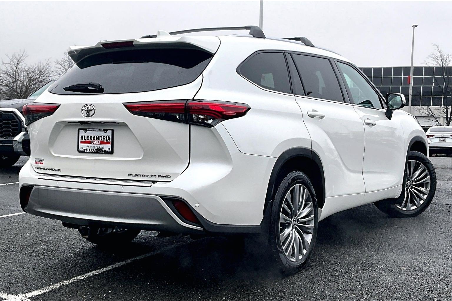 2021 Toyota Highlander Platinum