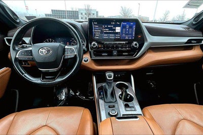 2021 Toyota Highlander Platinum