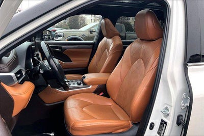 2021 Toyota Highlander Platinum