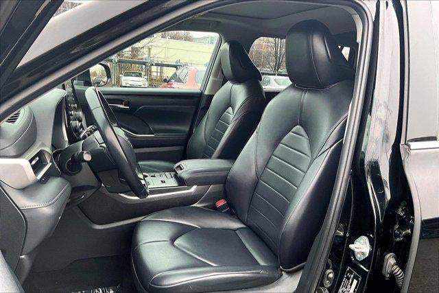 2021 Toyota Highlander Hybrid XLE