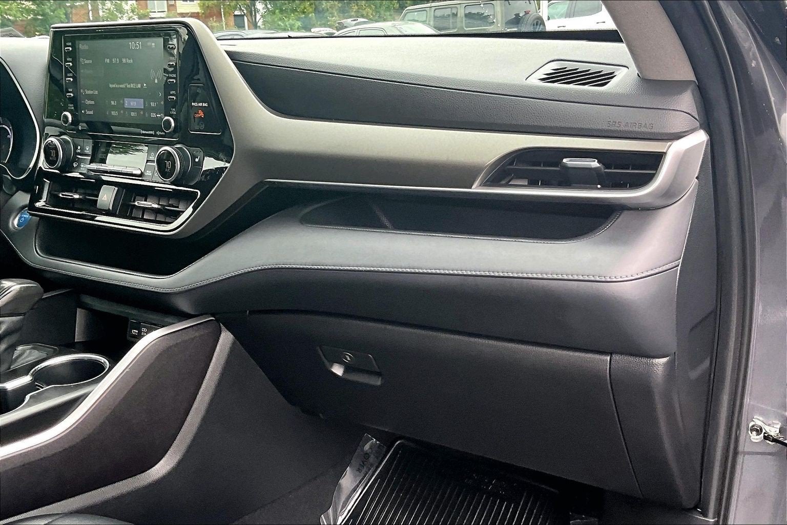 2021 Toyota Highlander Hybrid XLE