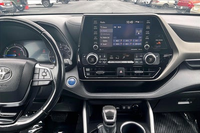 2021 Toyota Highlander Hybrid XLE